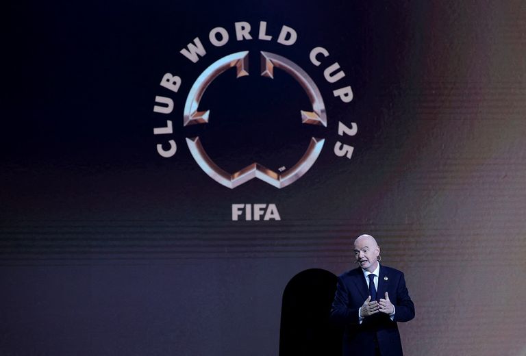 جياني إنفانتينو مع كأس العالم للأندية