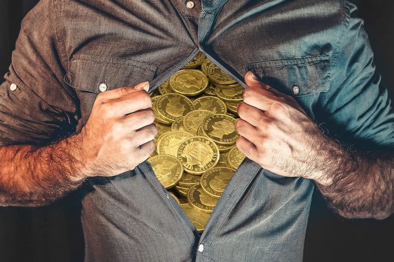 صورة تخيلية لرجل غني