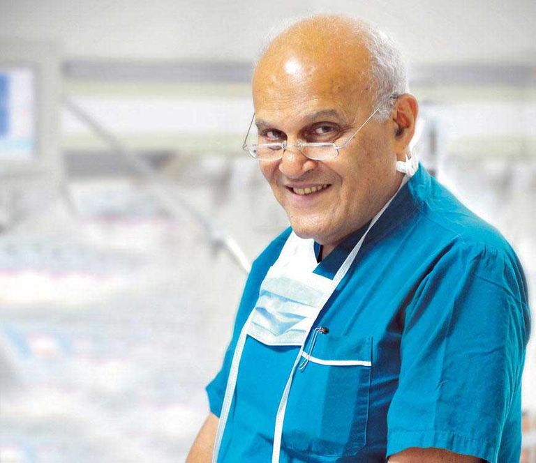 الدكتور إبراهيم الشربيني المدير المؤسس لبرنامج علوم النانو بمدينة زويل