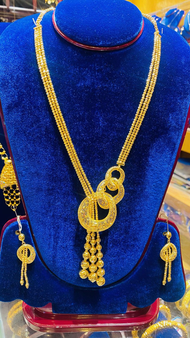 مشغولات ذهبية - أرشيفية