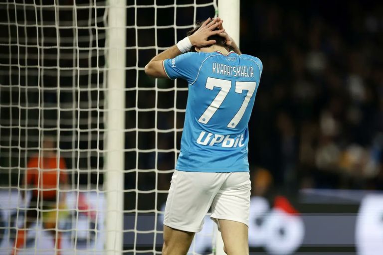 محمد صلاح وخفيتشا كفاراتسخيليا