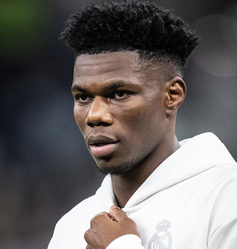 تشواميني مانشستر سيتي وليفربول