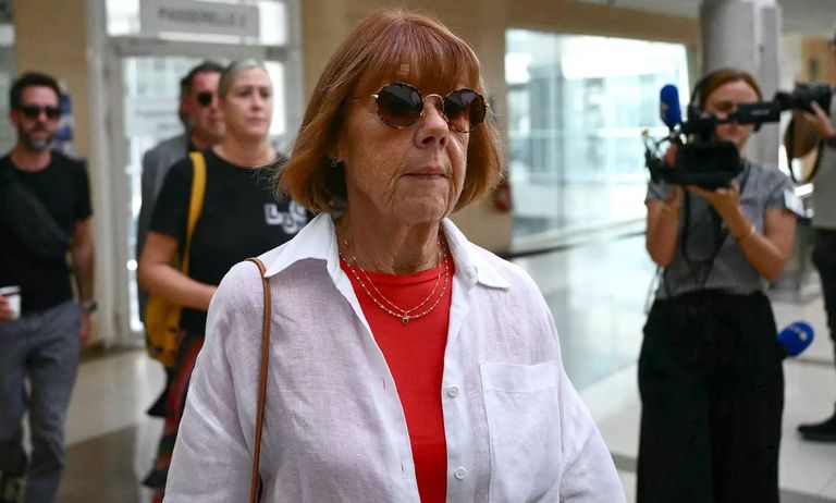 كارولين داريان