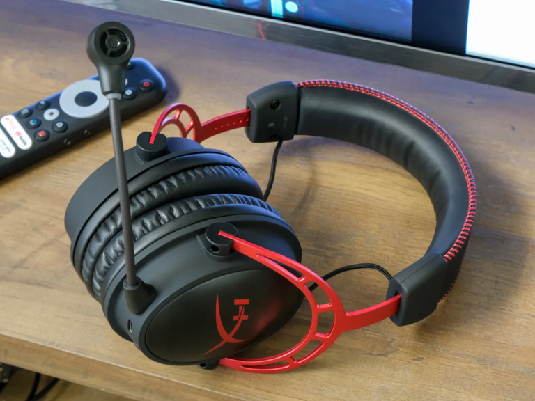 سماعة HyperX Cloud Alpha Wireless أحد أفضل ألعاب على الكمبيوتر في عام 2025