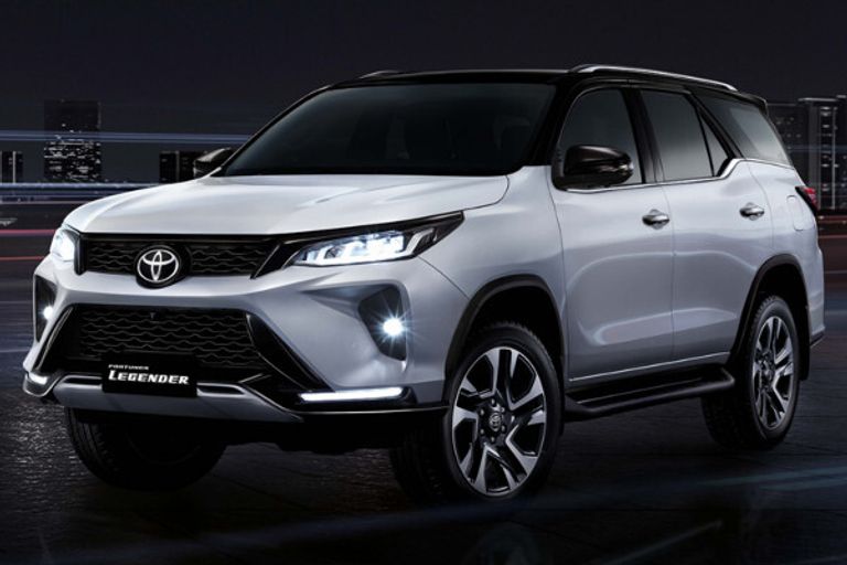 سعر سيارة Toyota Fortuner 2025 GX2 4X2  تويوتا فورتشنر GX2 4X2 SUV موديل 2025