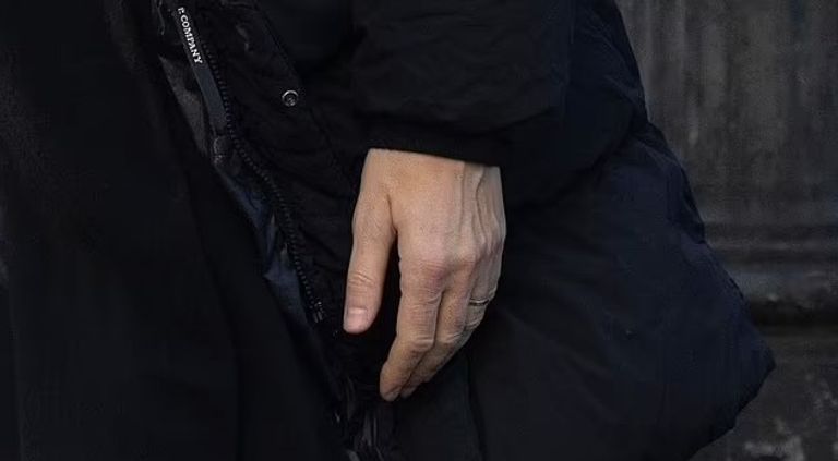 خاتم غوارديولا بيب غوارديولا وزوجته