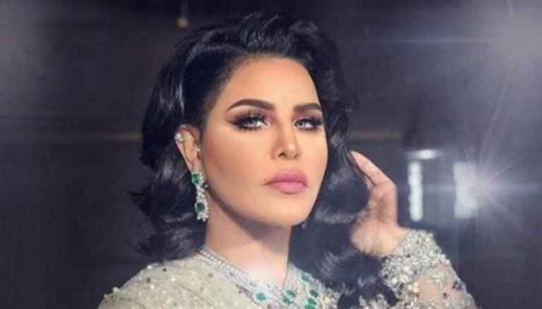 الفنانة أحلام 