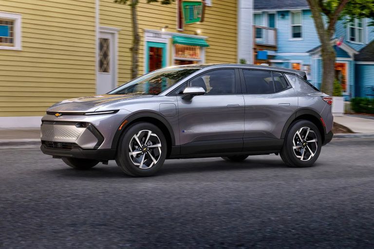 Chevrolet Equinox EV تسلا موديل Y