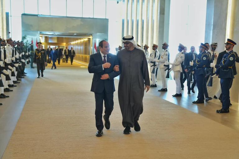 الشيخ محمد بن زايد آل نهيان يستقبل السيسي - الرئاسة المصرية
