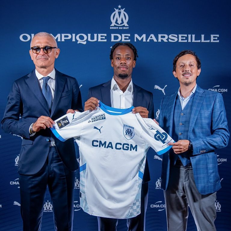 إيلي واهي مصطفى محمد مهاجم نانت