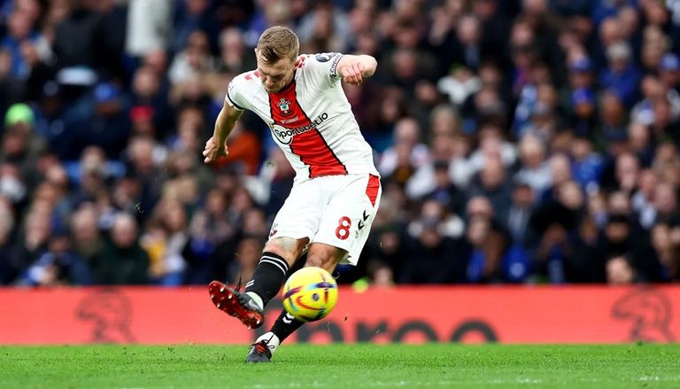 وارد بروس الركلات الحرة في الدوري الإنجليزي