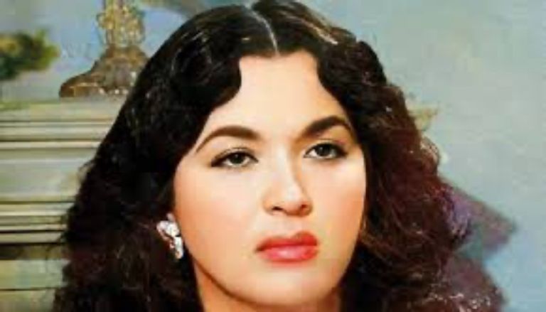 فاطمة رشدي فاطمة رشدي