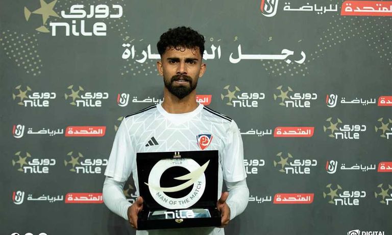 أحمد رضا لاعب الأهلي المنتظر