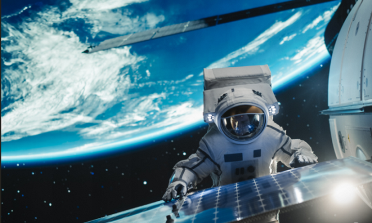 مخاوف بشأن تأثيرات السفر الطويل للفضاء على العيون