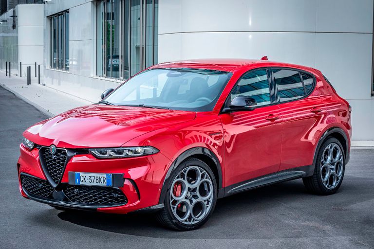 سعر Alfa Romeo Tonale موديل 2025 ألفا روميو تونالي 2025