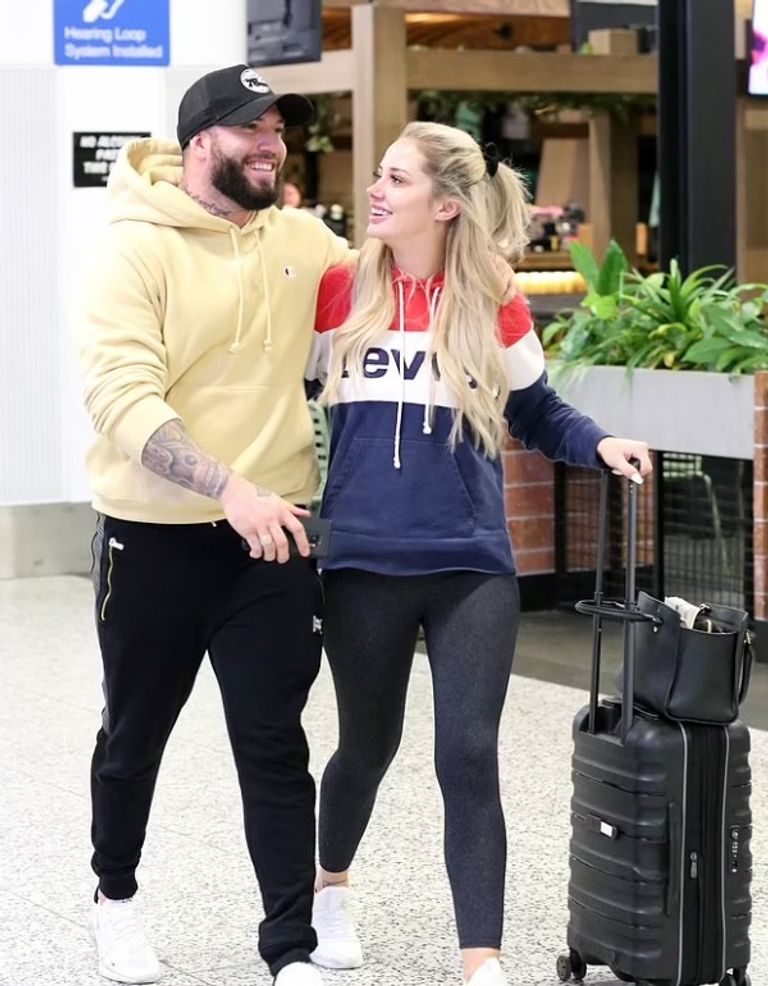 النجمة جيزيكا باور