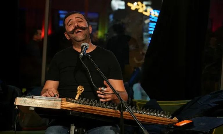 ناد غنائي للرجال في تونس