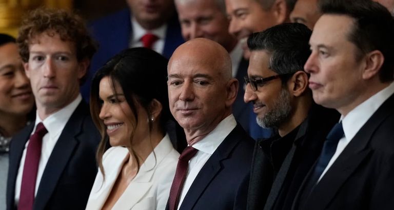 قادة التكنولوجيا في حفل تنصيب ترامب ديب سيك - أرشيفية