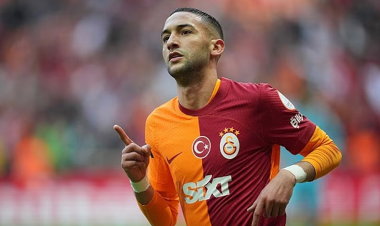 حكيم زياش النجم المصري محمد صلاح