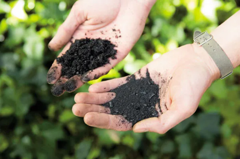 التجوية تعتمد على سحق الصخور الغنية بالمعادن