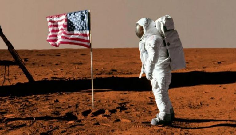 تحذير من تمويل مزدوج لمشروعي الذهاب للقمر والمريخ