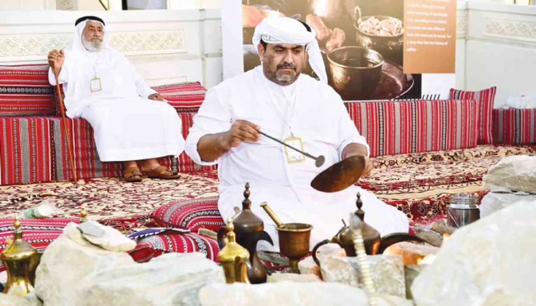 الشارقة للتراث يحتفل باليوم العالمي للقهوة الشارقة للتراث يحتفل باليوم العالمي للقهوة