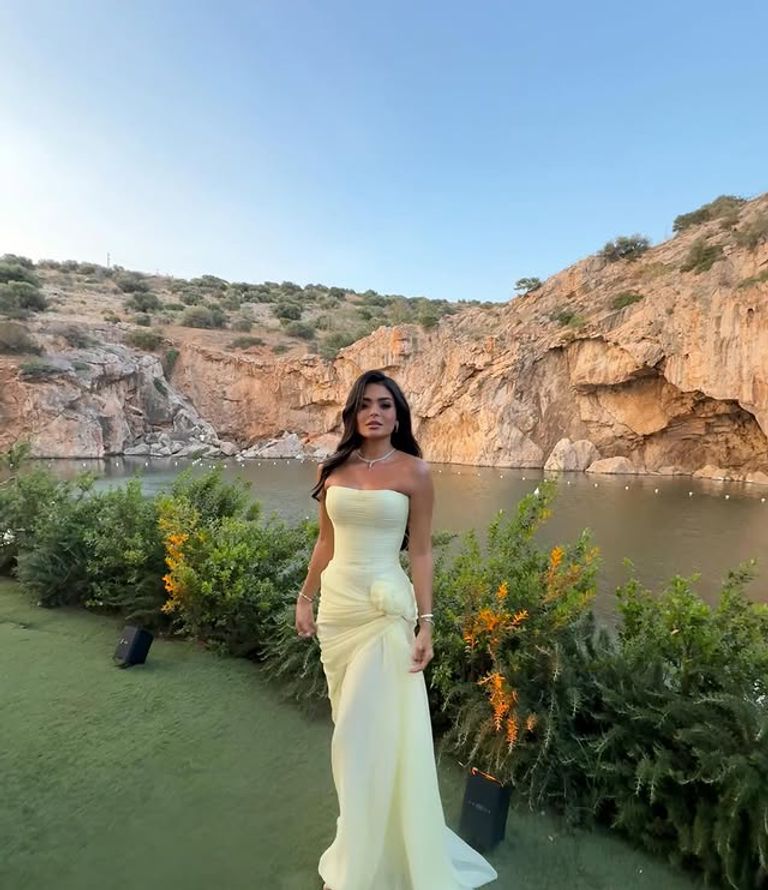 أسماء جلال أسماء جلال