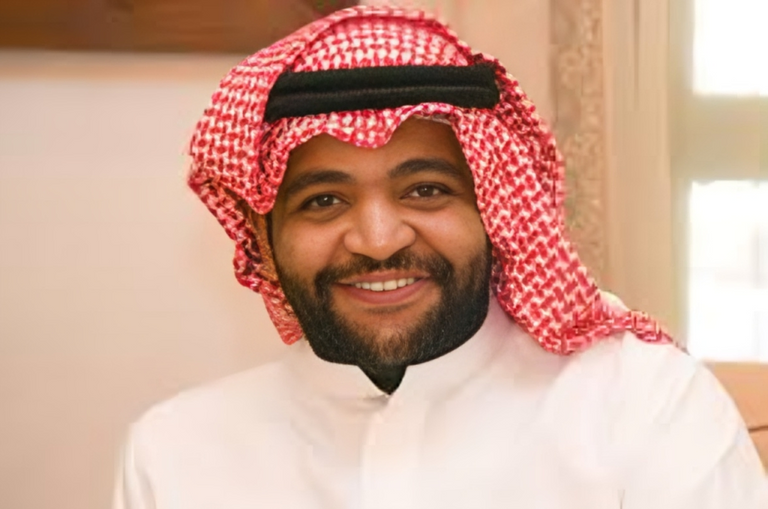 الفنان الكويتي خالد المظفر الفنان الكويتي خالد المظفر