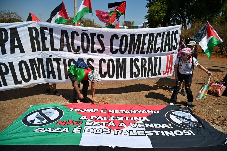 جانب من المظاهرات المؤيدة للفلسطينيين