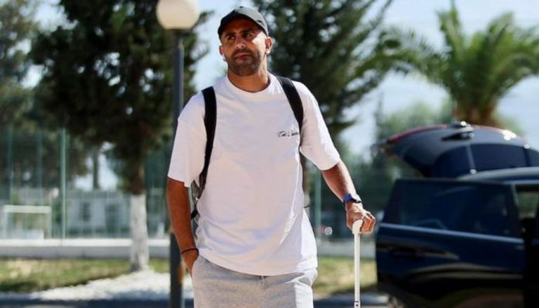 محرز قائد منتخب الجزائر