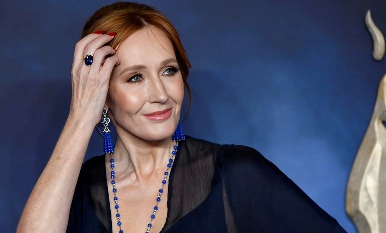 مؤلفة هاري بوتر مؤلفة هاري بوتر