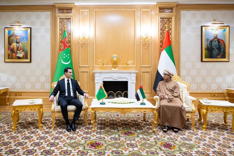 الشيخ محمد بن زايد آل نهيان  ورئيس وتركمانستان 