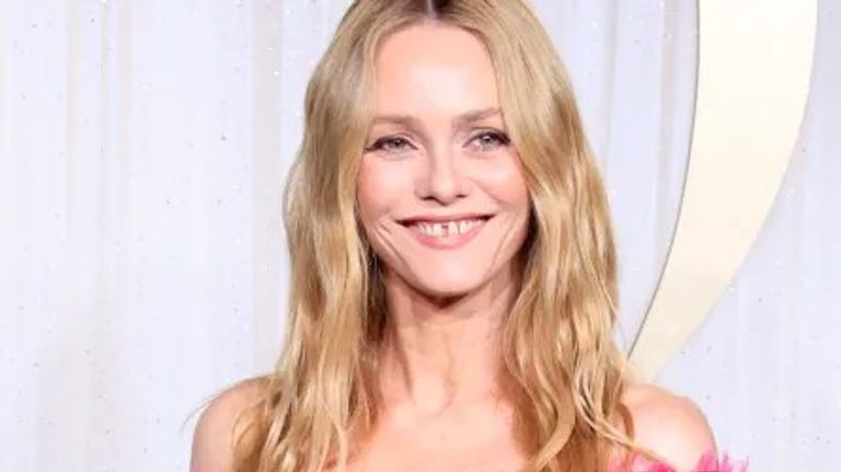 النجمة الفرنسية فانيسا بارادي