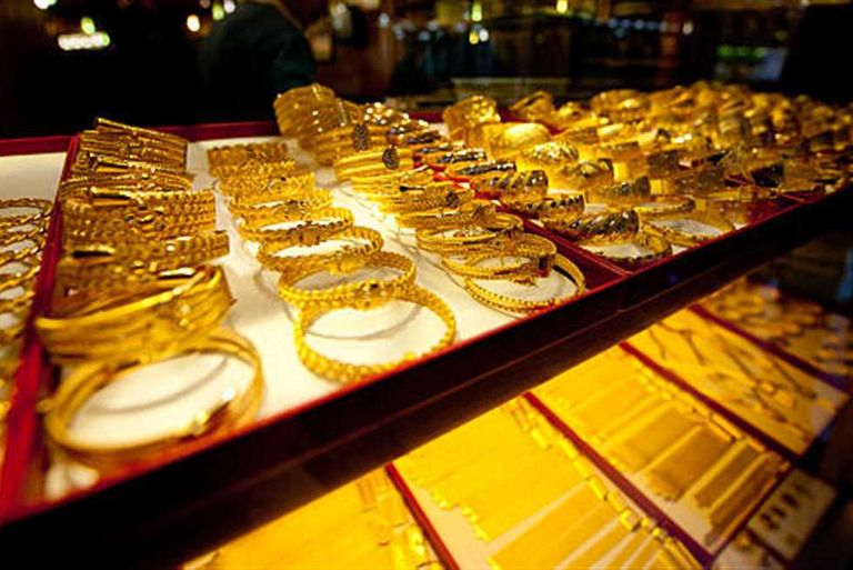 مشغولات ذهبية - أرشيفية