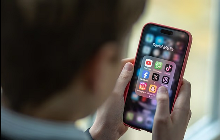 خبراء ينحصون بتدخلات وقائية بدون أدوية لعلاج جفاف العين