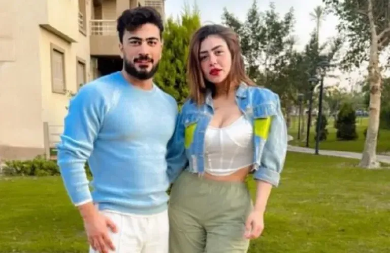 البلوغر محمد أوتاكا وهدير عبدالرازق