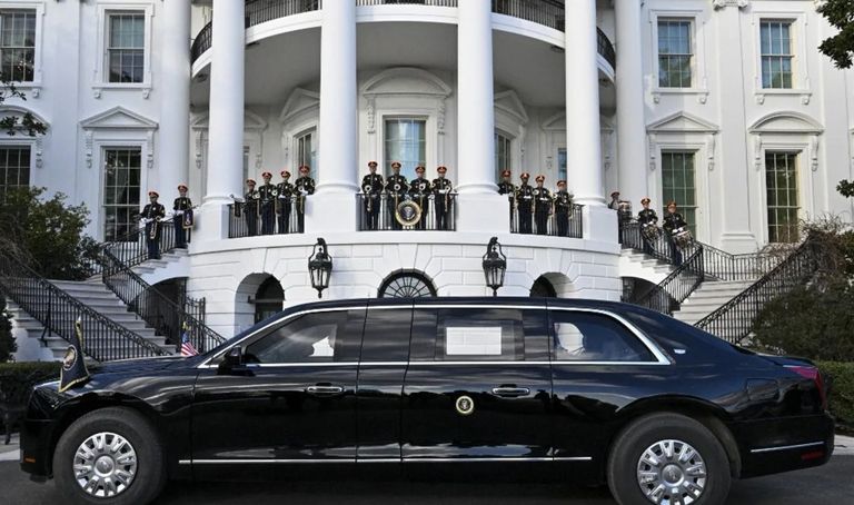 سيارة الرئيس الأمريكي
