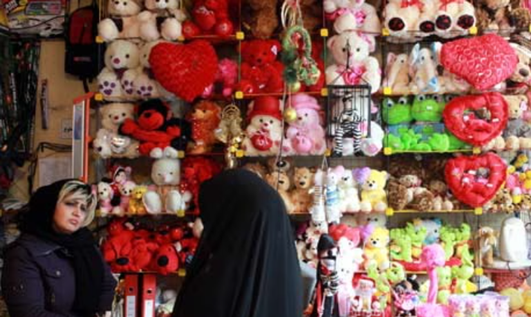 دمى مضادة للتوتر في إيران