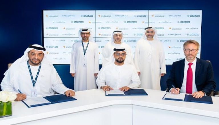 اتفاقية تعاون لتطوير منظومة متكاملة لقطاع السيارات في أبوظبي