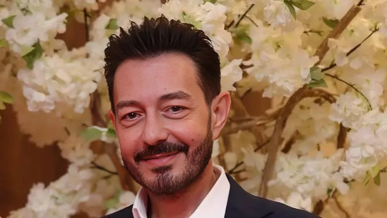 أحمد زاهر الفنان أحمد زاهر