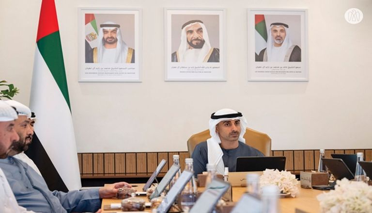 الشيخ حمدان بن محمد بن زايد آل نهيان تفوق إقليمي لأبوظبي في النقل ذاتي الحركة