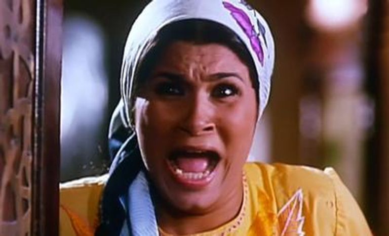 الفنانة عزة سعيد