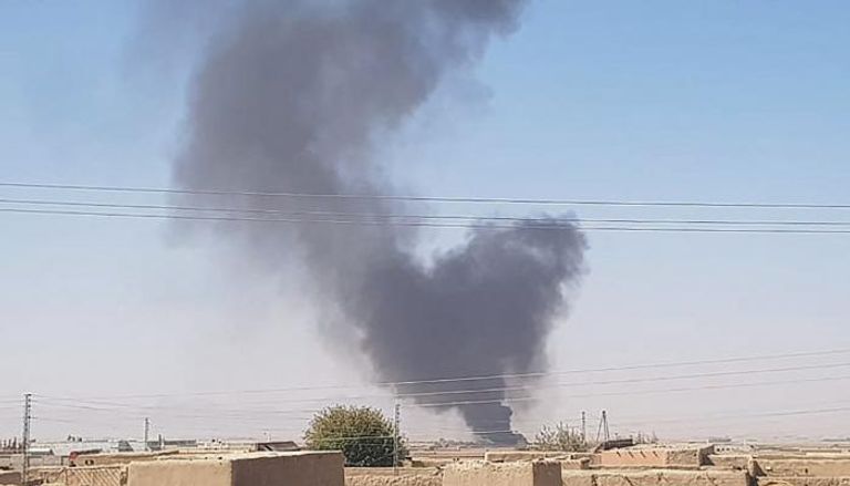 تصاعد الدخان من موقع أفغاني خلال الاضطرابات على حدود باكستان