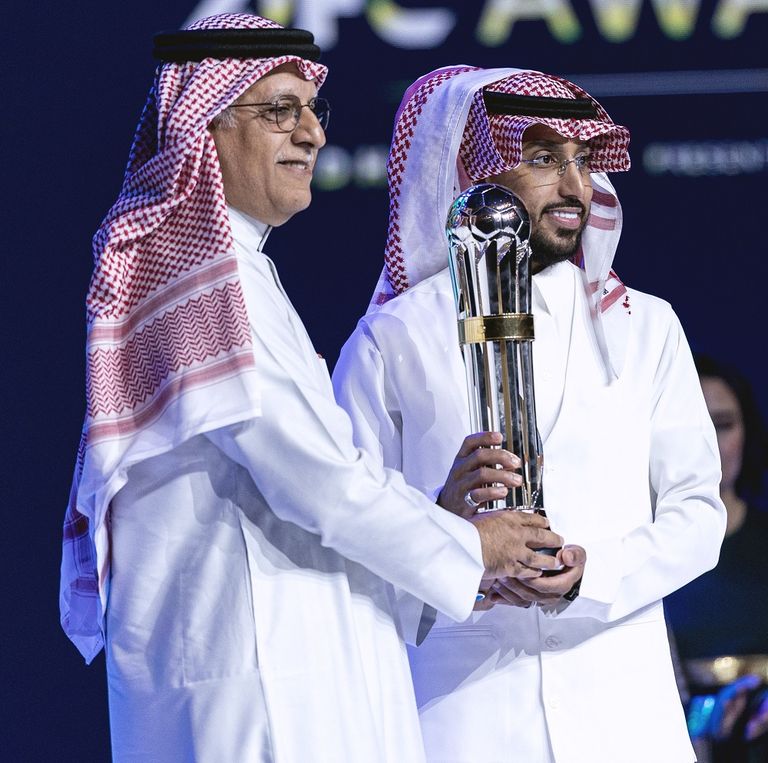 سالم الدوسري مهاجم الهلال السعودي
