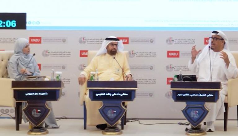 ندوة القدوات المجتمعية بدبي