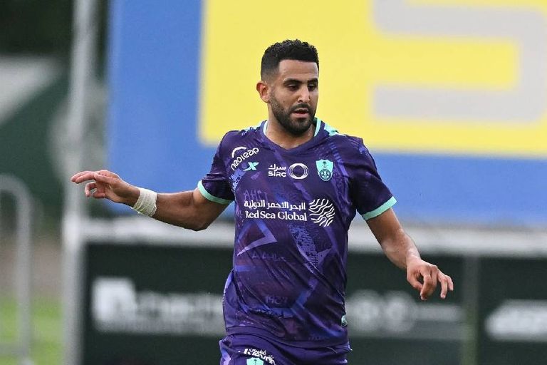 رياض محرز مالك الأندلسي