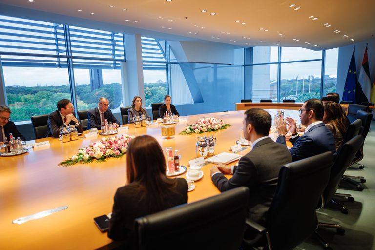 د. سلطان الجابر والمستشار الألماني