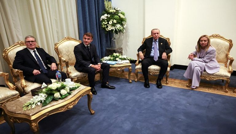 ميلوني وترامب وستارمر