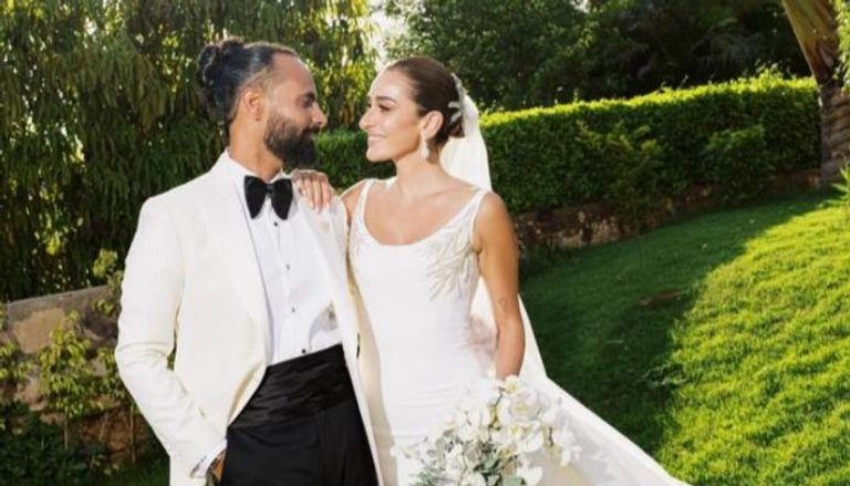 الفنانة أمينة خليل