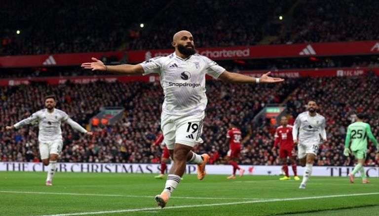 بريان مبيومو في مباراة ليفربول ومانشستر يونايتد